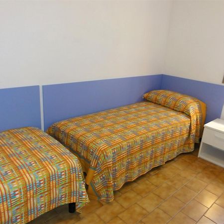 Reji - Appartamenti Bibione Oda fotoğraf