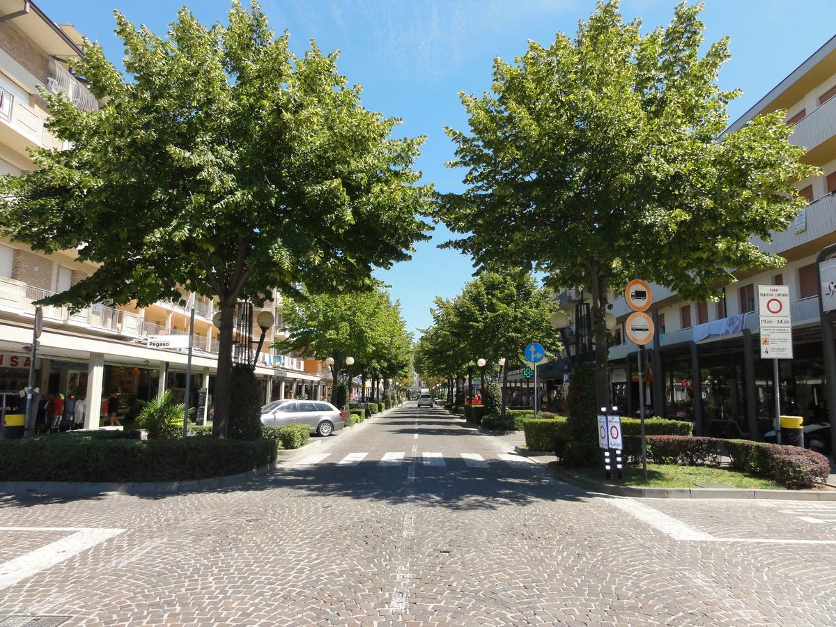 Reji - Appartamenti Bibione Dış mekan fotoğraf
